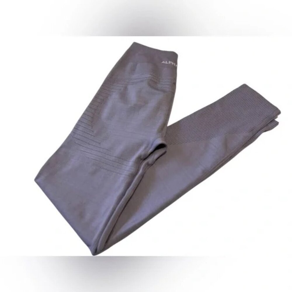 ALPHALETE - Ozone Lavander Leggings Full lenght, High Rise Size XS - Picture 6 of 6